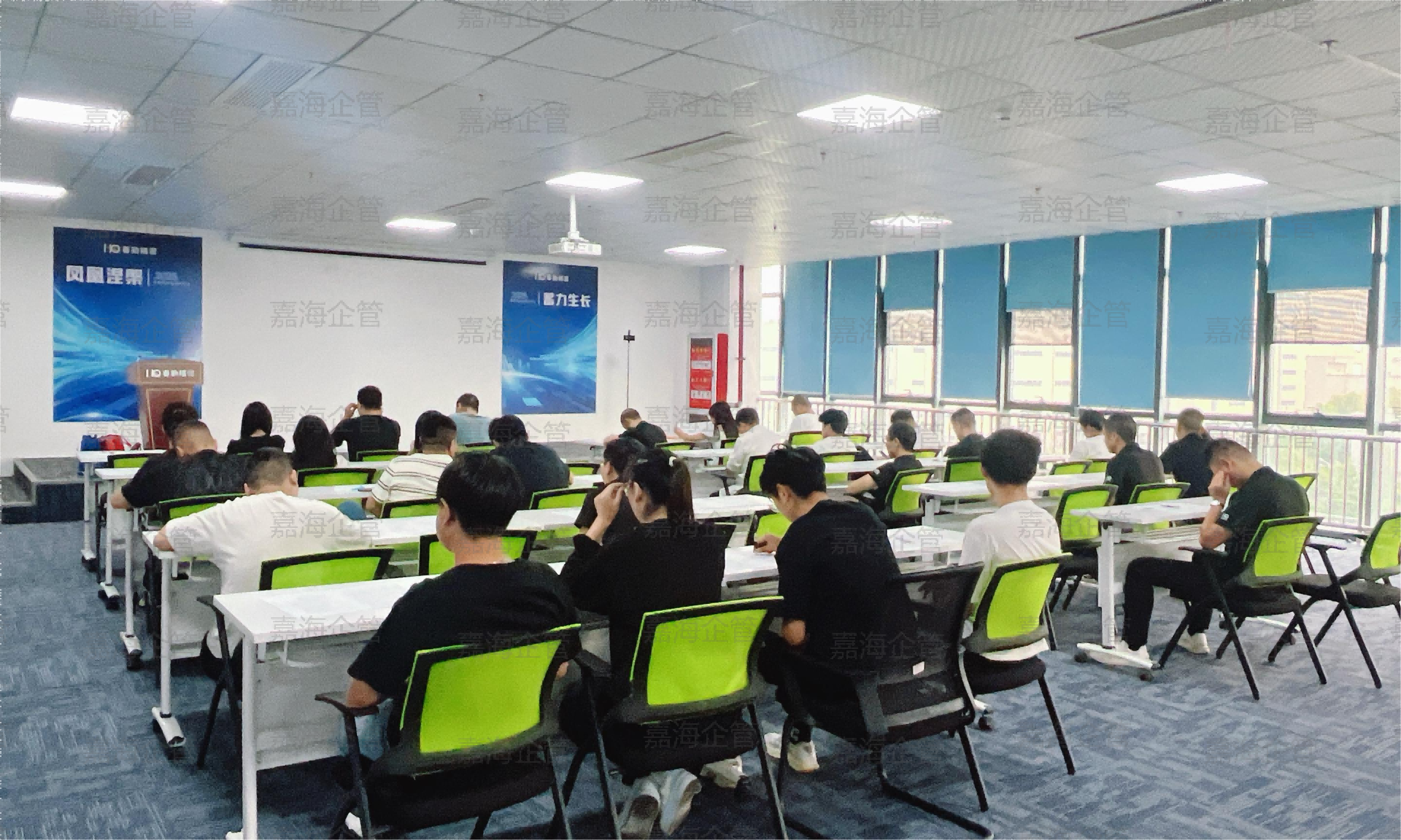 1758677581097079606.png 45a67749-0b34-4359-96f4-95740f40934f(压缩).png